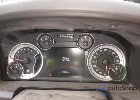 2015 Ram 1500 Big Horn z USA, uszkodzony, nr VIN 1C6RR7TT4FS760075